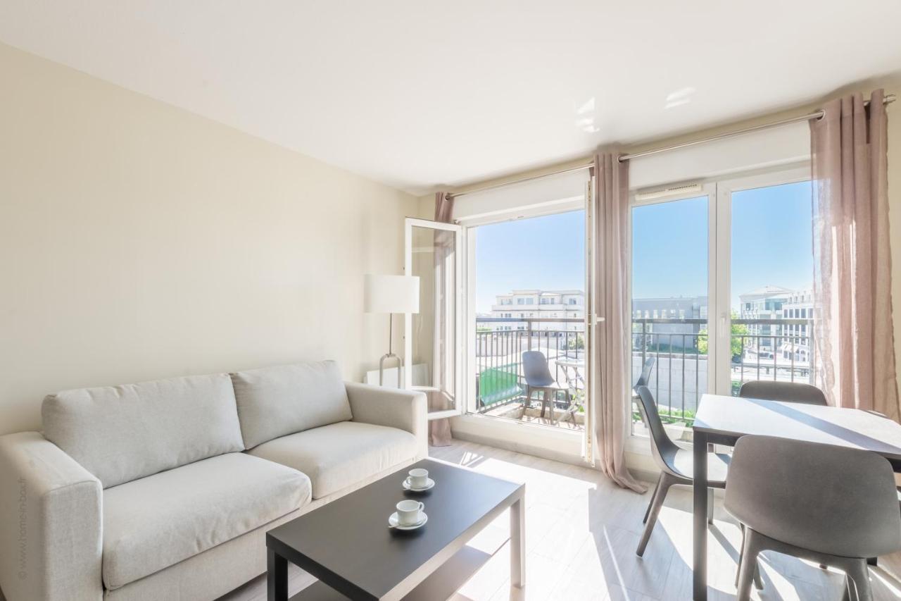 La Fontaine - Fairytale Factory Apartment Шеси Екстериор снимка